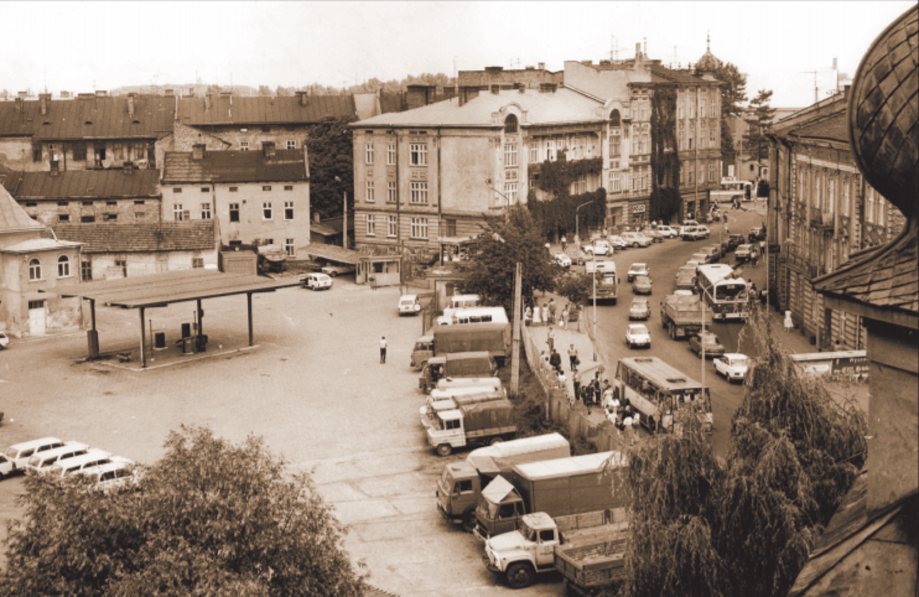  Plac Unii Brzeskiej 6. Widok ogólny na bazę WKTS. Fot. Archiwum Państwowe w Przemyślu.