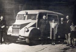 ambulans brytyjskiej marki guy motors